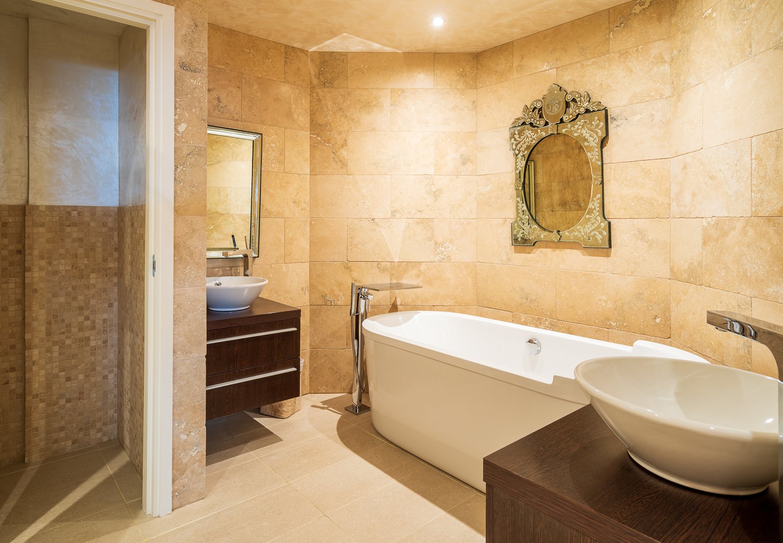 Fotografia di interni - bagno con vasca freestanding